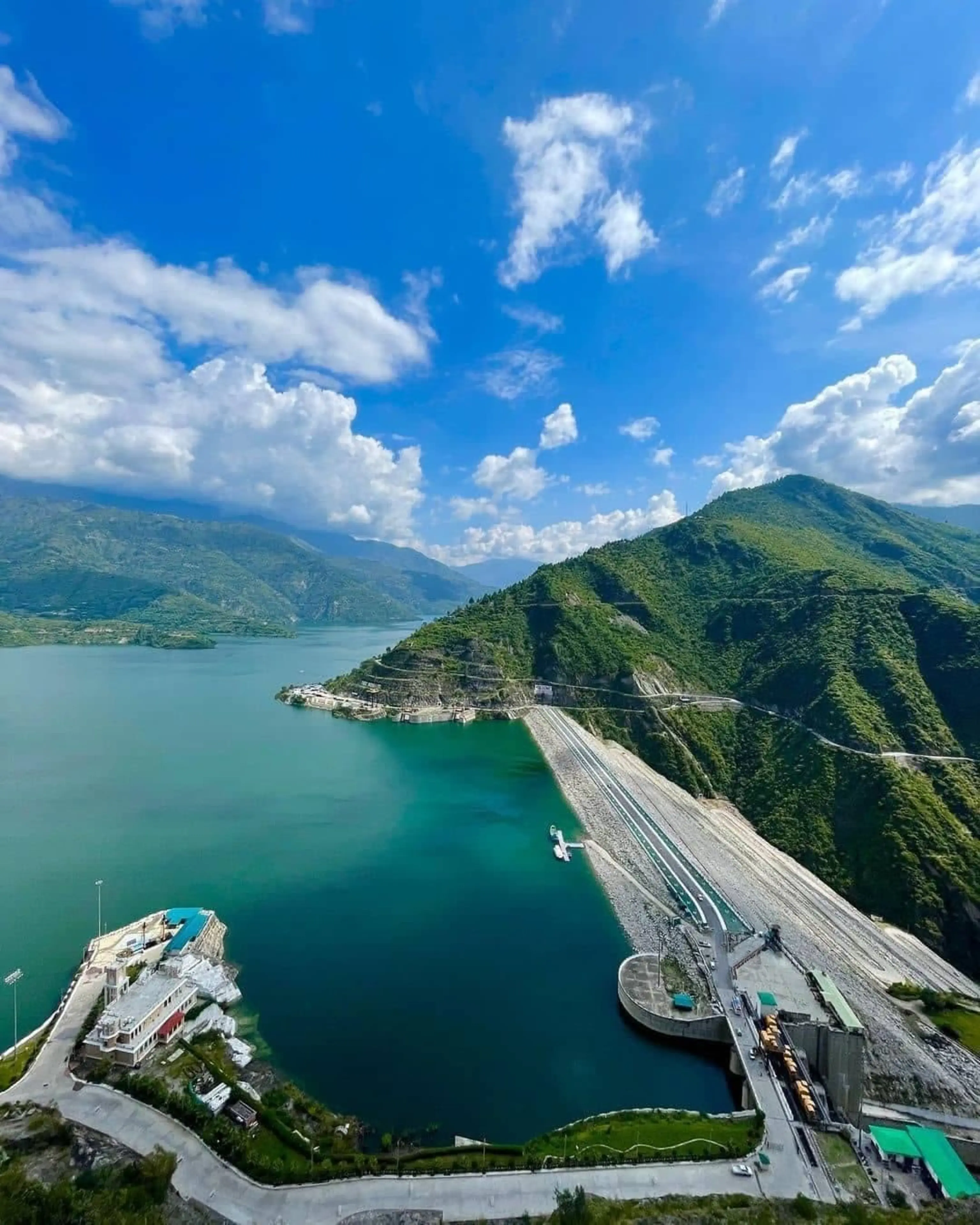 Tehri Lake, Uttarakhand